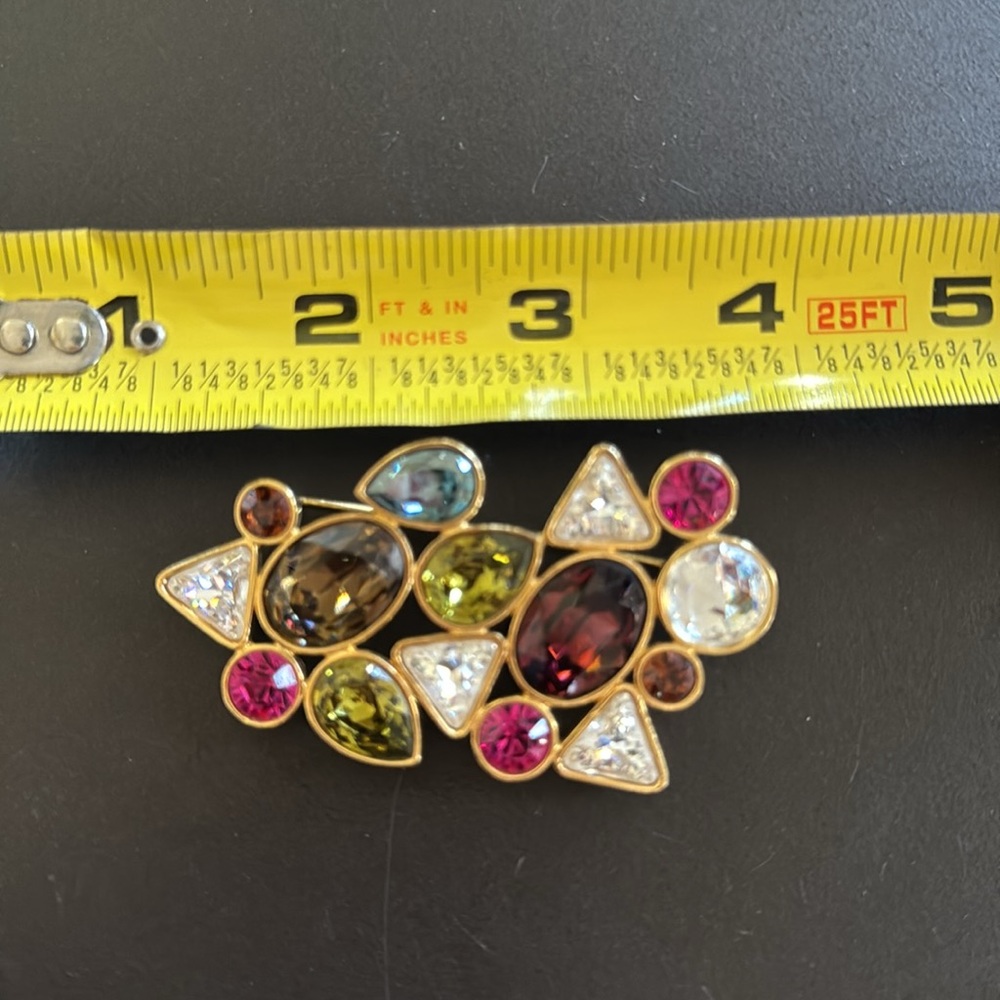 Swarovski Brooch - Picture 9 of 9